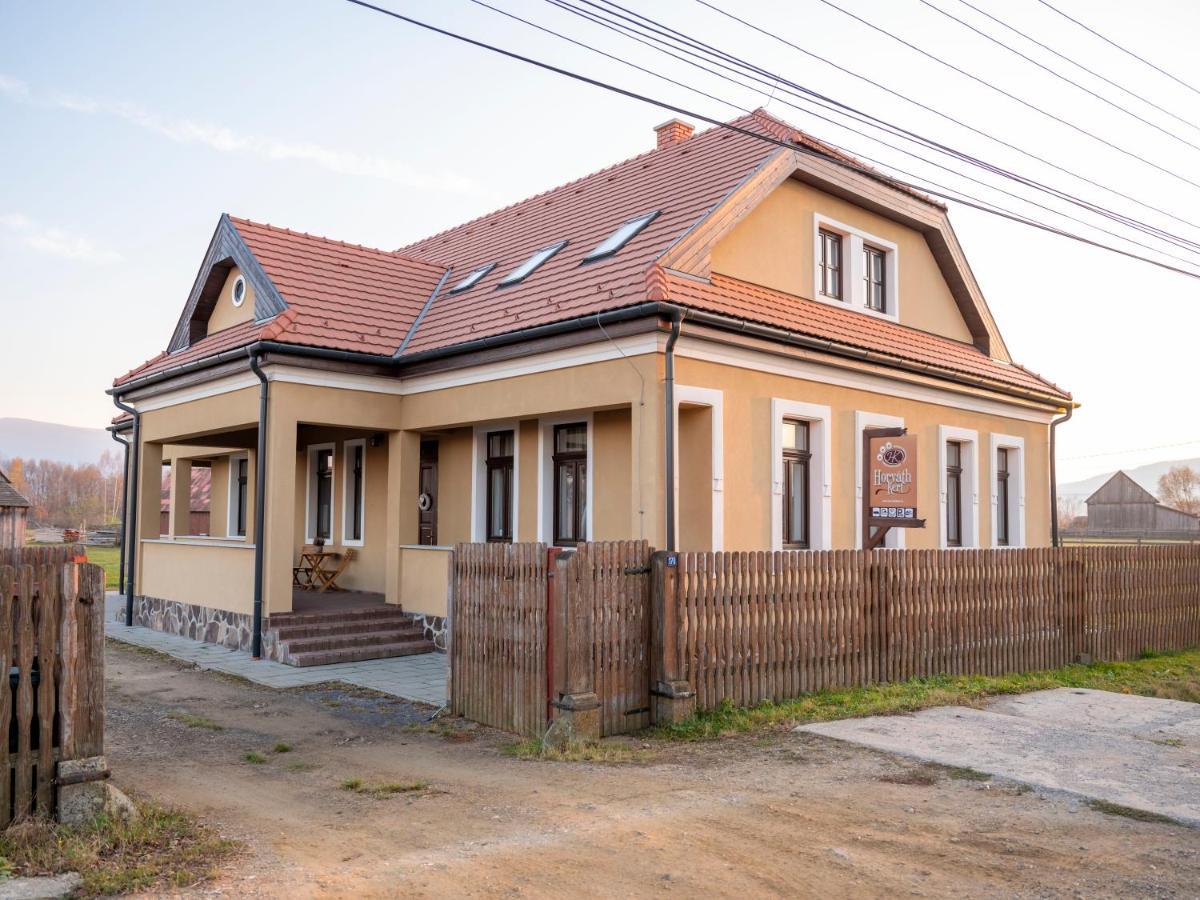 Pensiune Agroturistica Horvath-Kert Borzont Buitenkant foto